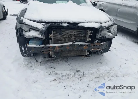 2015 Chrysler 300 300S z USA, uszkodzony, nr VIN 2C3CCAGG0FH876296